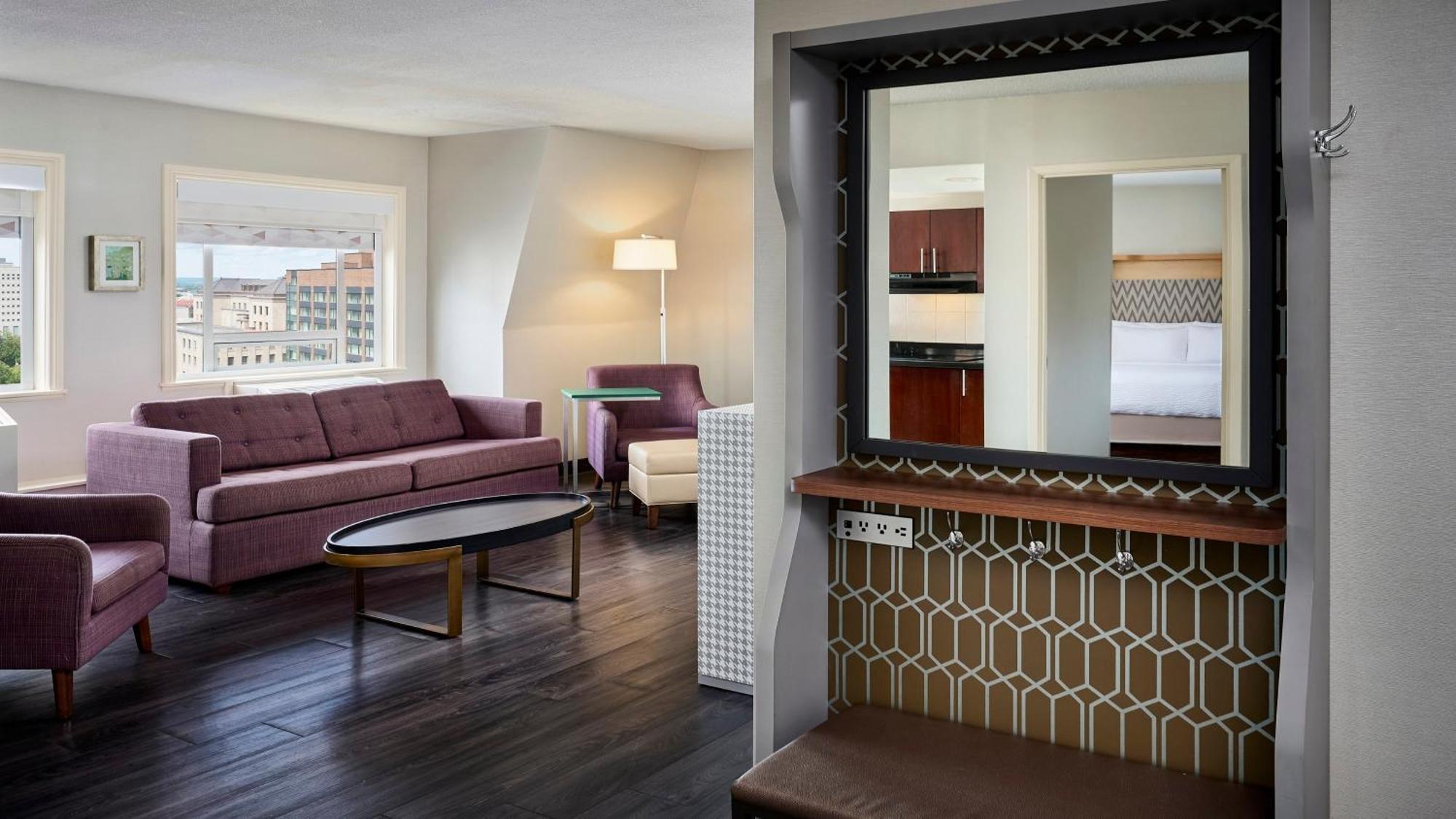 Holiday Inn - Ottawa Dwtn - Parliament Hill, an IHG Hotel Bagian luar foto